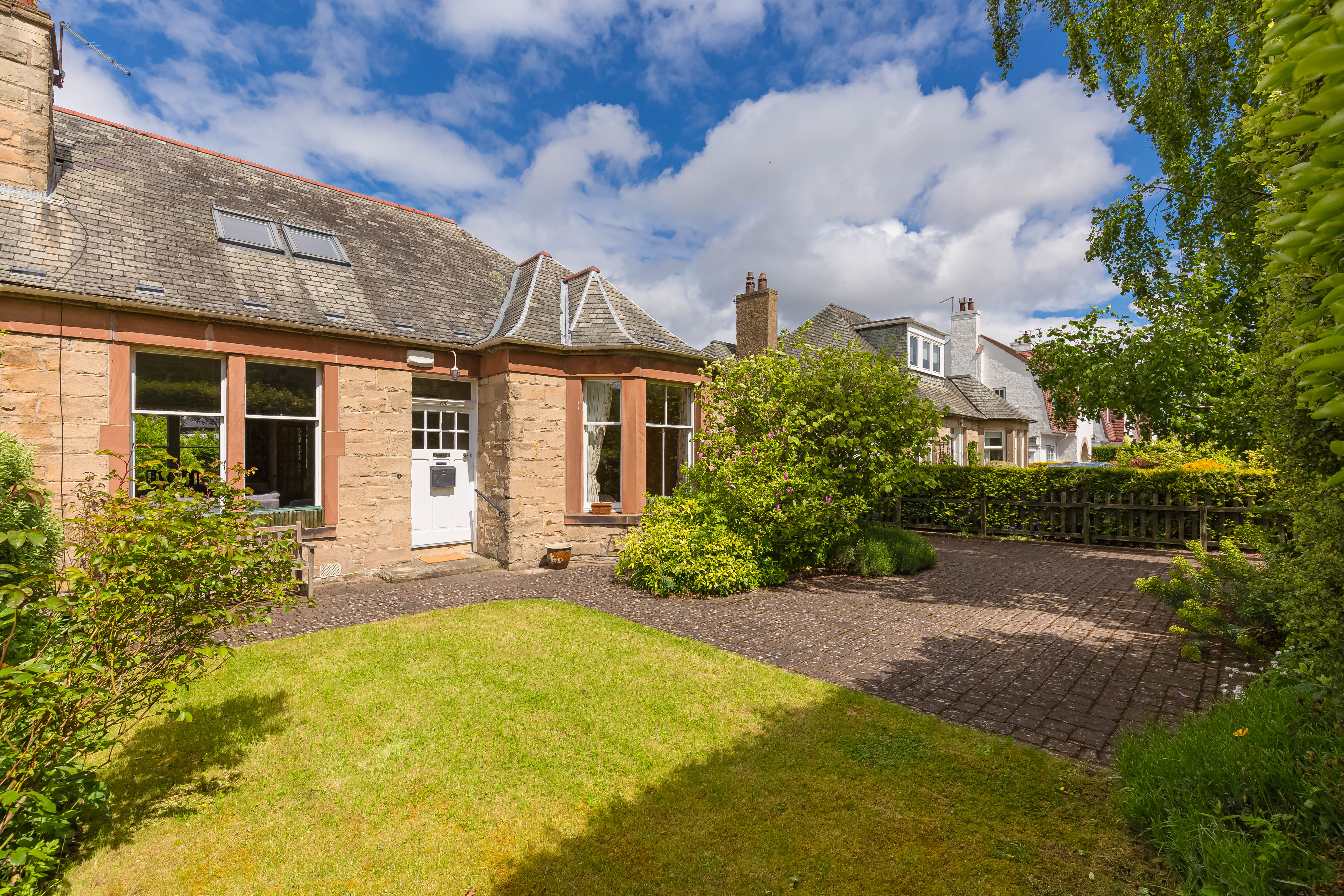60 Craigcrook Road, Blackhall, Edinburgh, EH4 3PJ