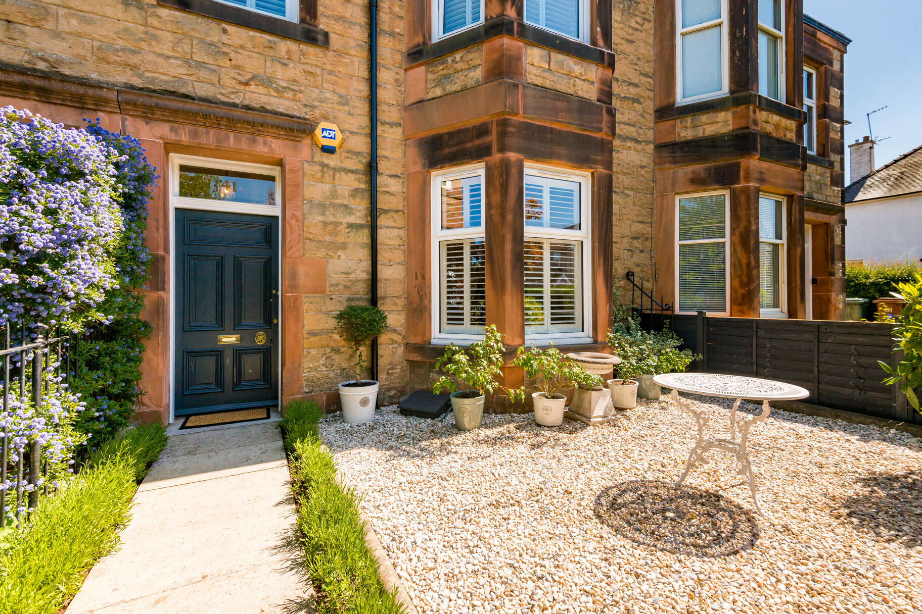 41 Saughtonhall Drive, Murrayfield, Edinburgh, EH12 5TP