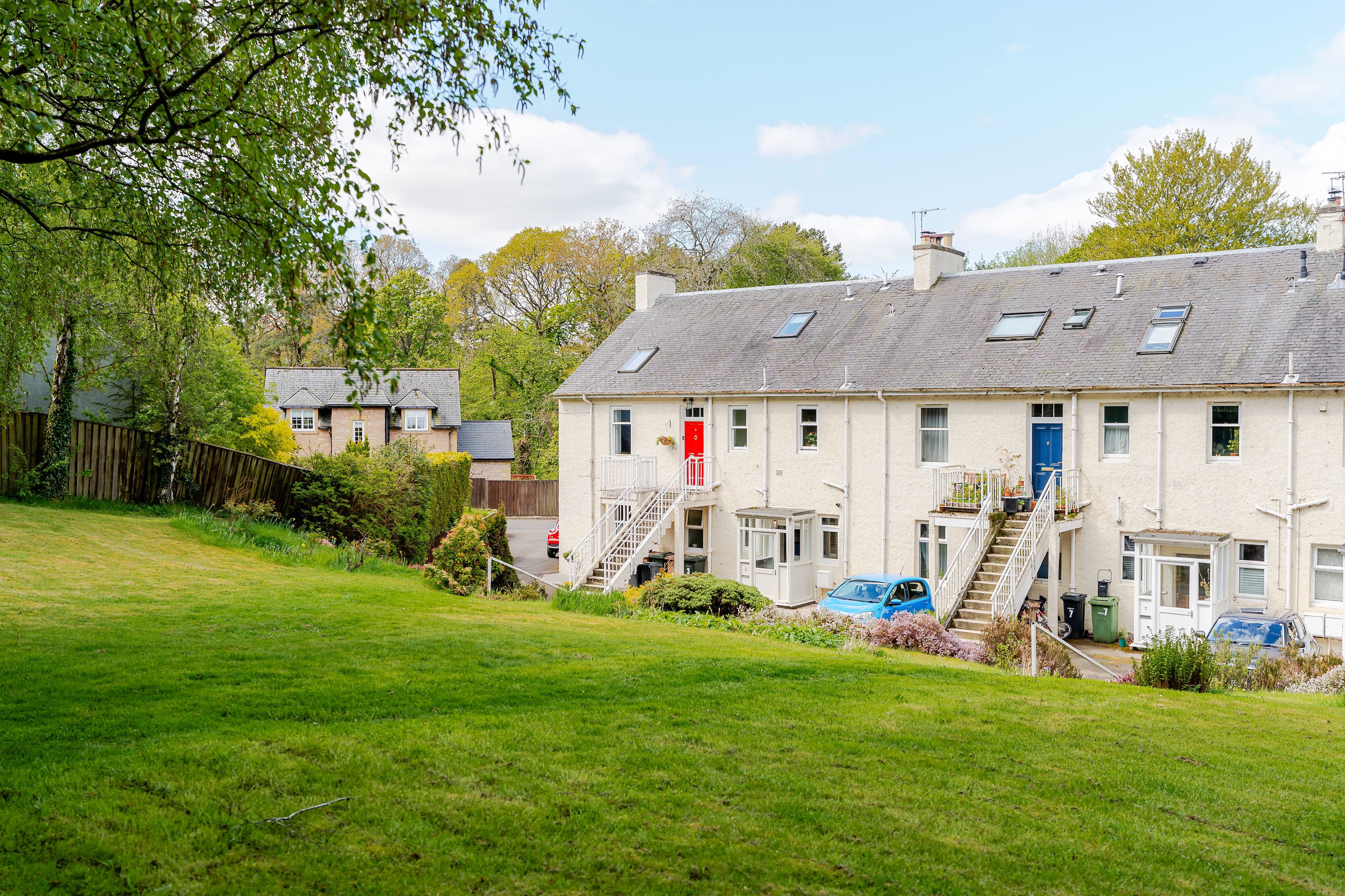 3 Harlaw Road, Balerno, Edinburgh, EH14 7BA