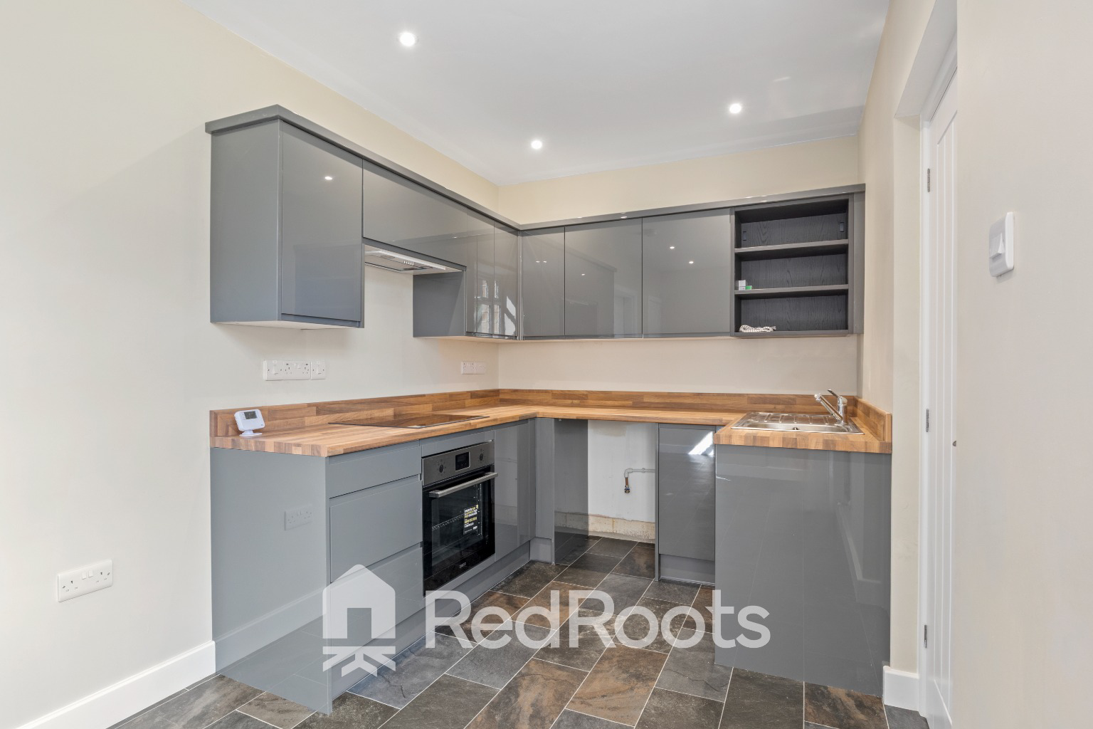 Wakefield Road, Almondbury, Huddersfield, HD5 8PS, photo 13