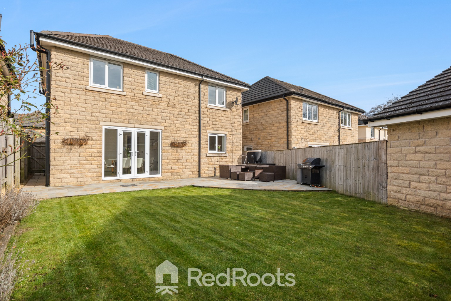 Weavers Mill Way, New Mill, Holmfirth, HD9 7FB, photo 3