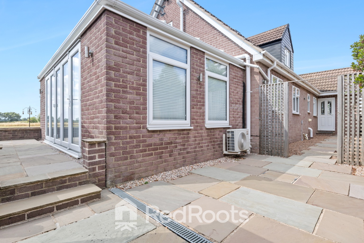 Brockholes, Moss Road, Moss, Doncaster, South Yorkshire, DN6, photo 34