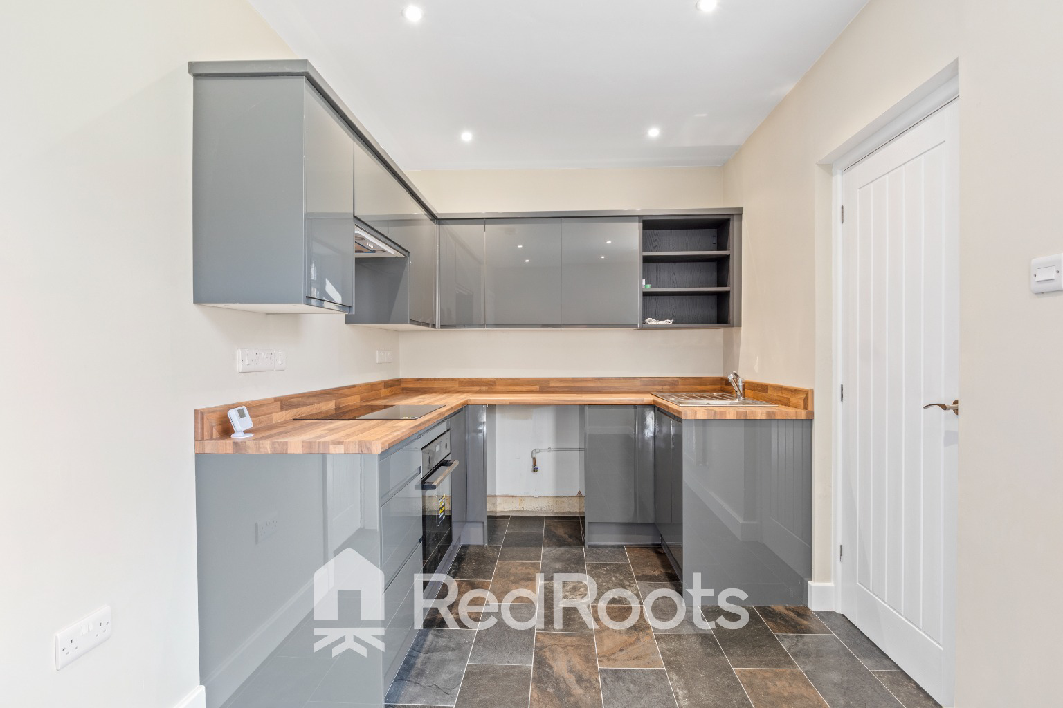 Wakefield Road, Almondbury, Huddersfield, HD5 8PS, photo 5