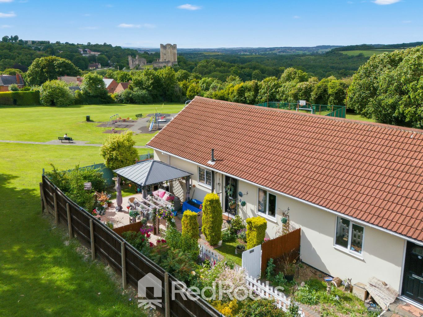 Windmill Avenue, Conisbrough, Doncaster, South Yorkshire, DN12 2DH, photo 2
