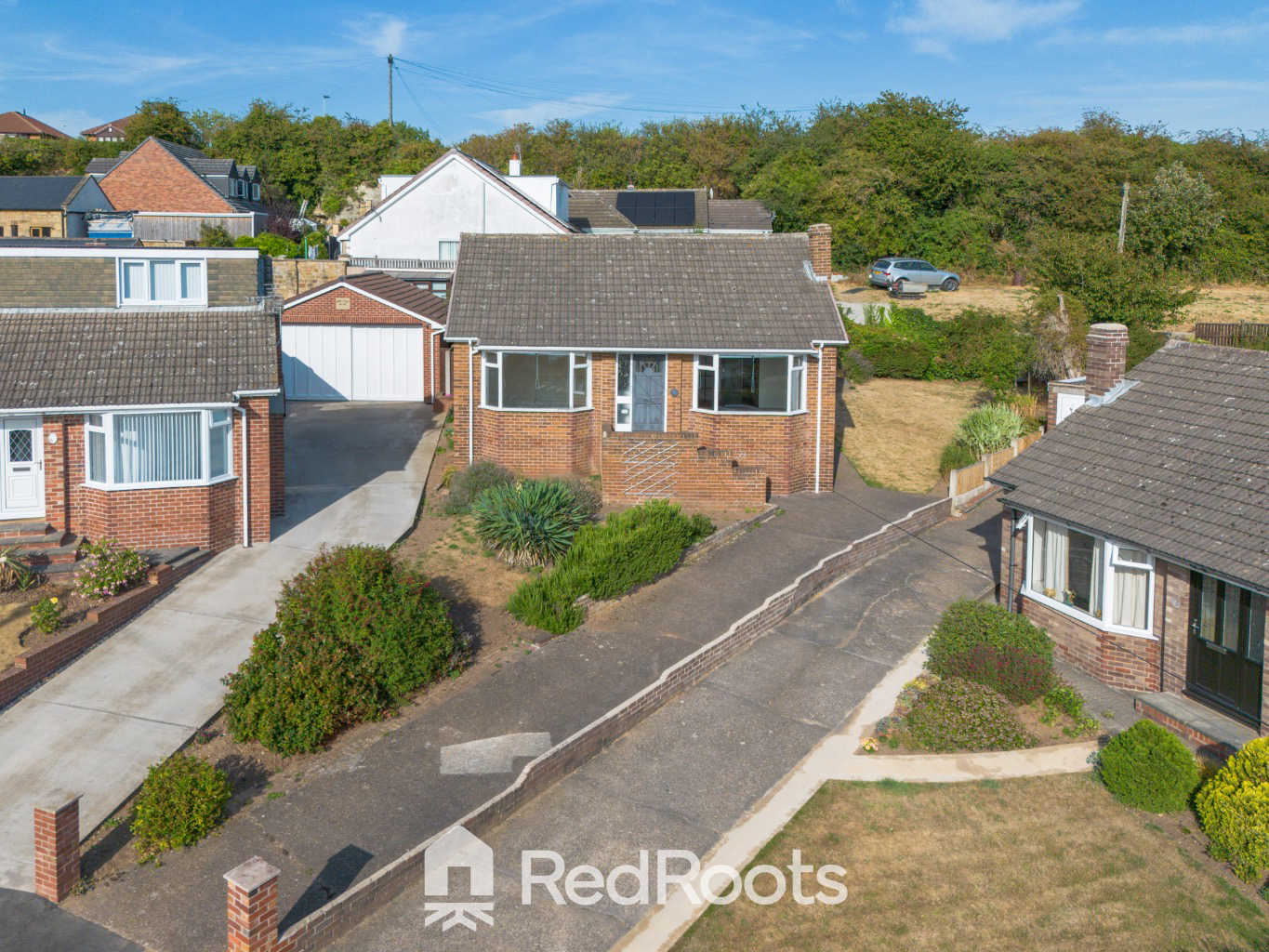 Meadow Court, South Elmsall, Pontefract, West Yorkshire, WF9, photo 2