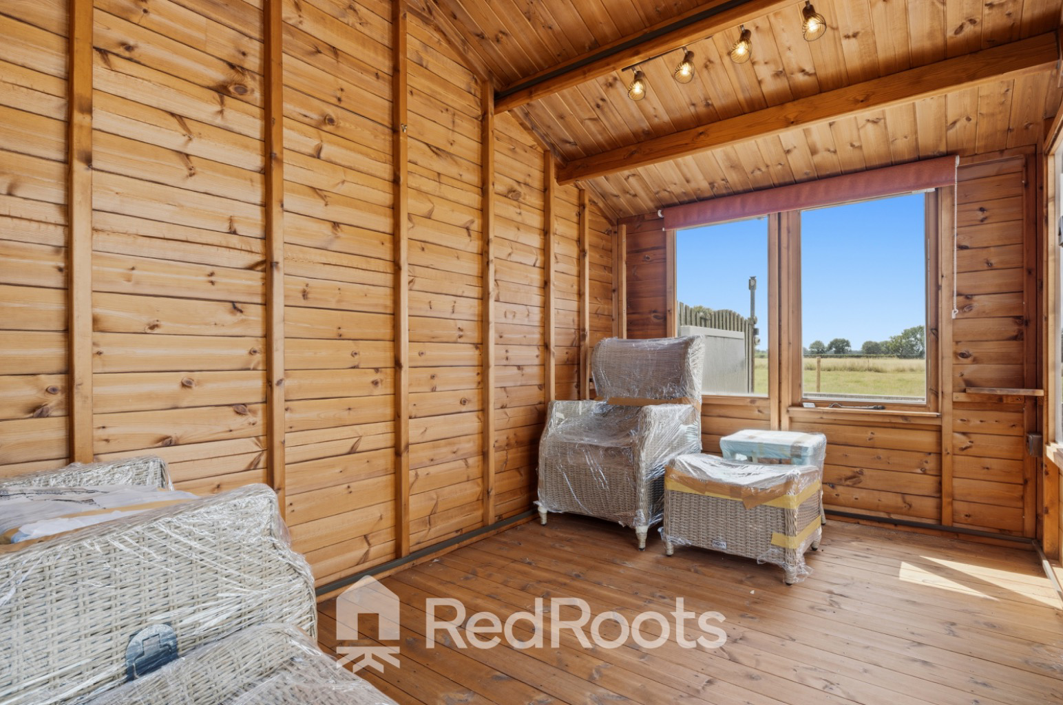 Brockholes, Moss Road, Moss, Doncaster, South Yorkshire, DN6, photo 31