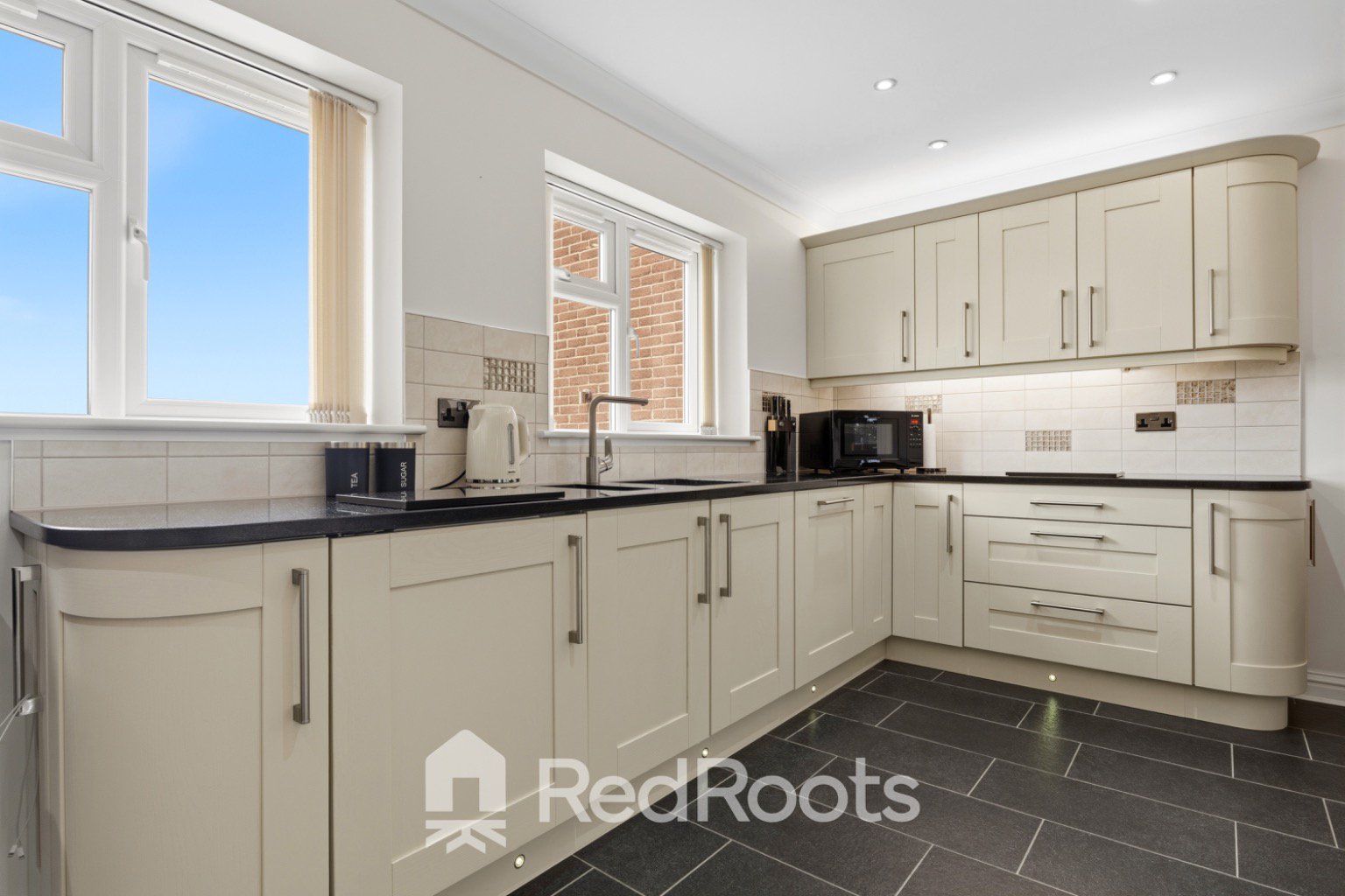 Brockholes, Moss Road, Moss, Doncaster, South Yorkshire, DN6, photo 7