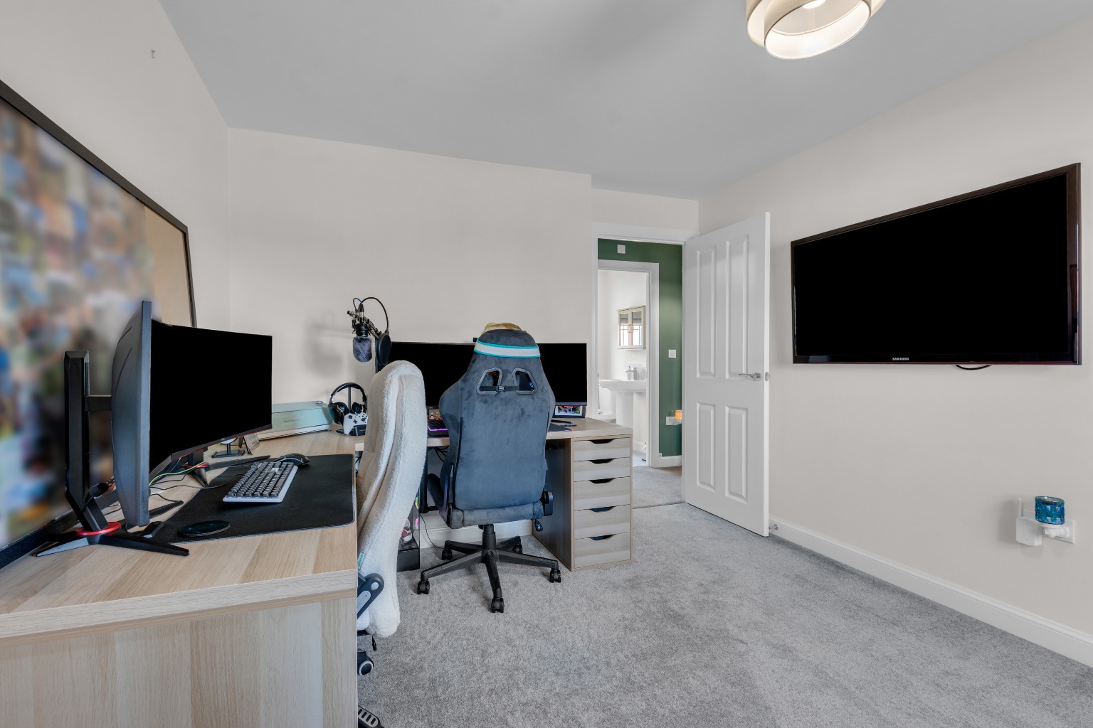 Wallis Grove, Harworth, Doncaster, South Yorkshire, DN118SS, photo 17