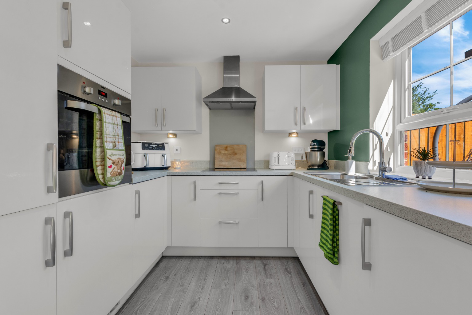 Wallis Grove, Harworth, Doncaster, South Yorkshire, DN118SS, photo 8