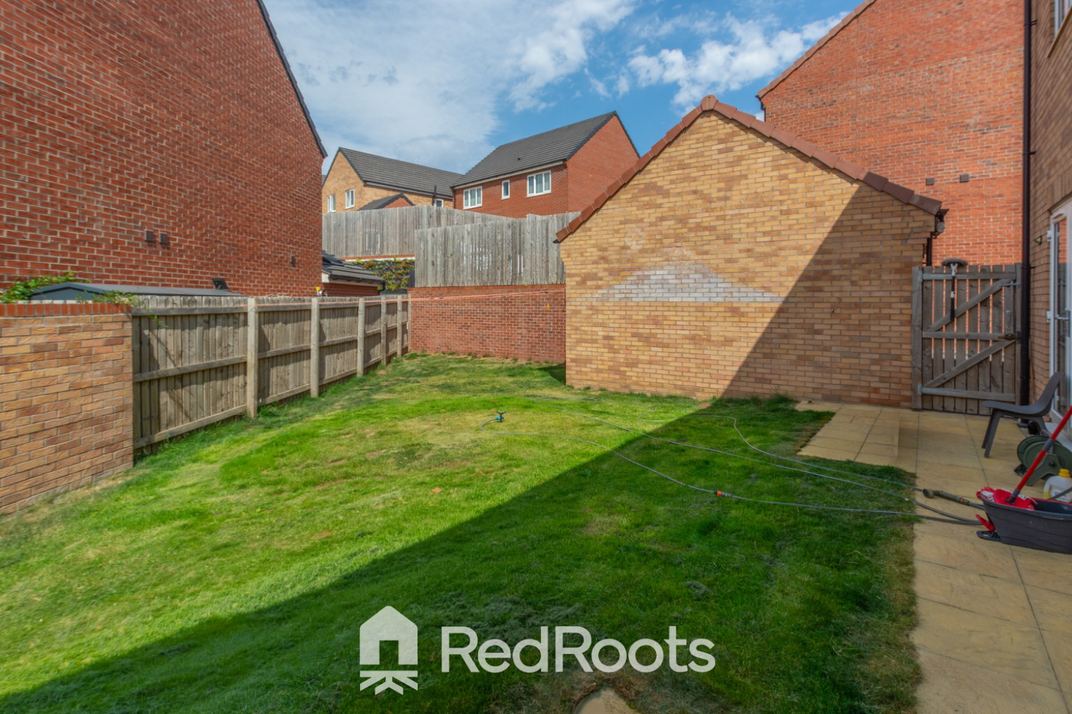 Wise Crescent, Morley, LS27, photo 22