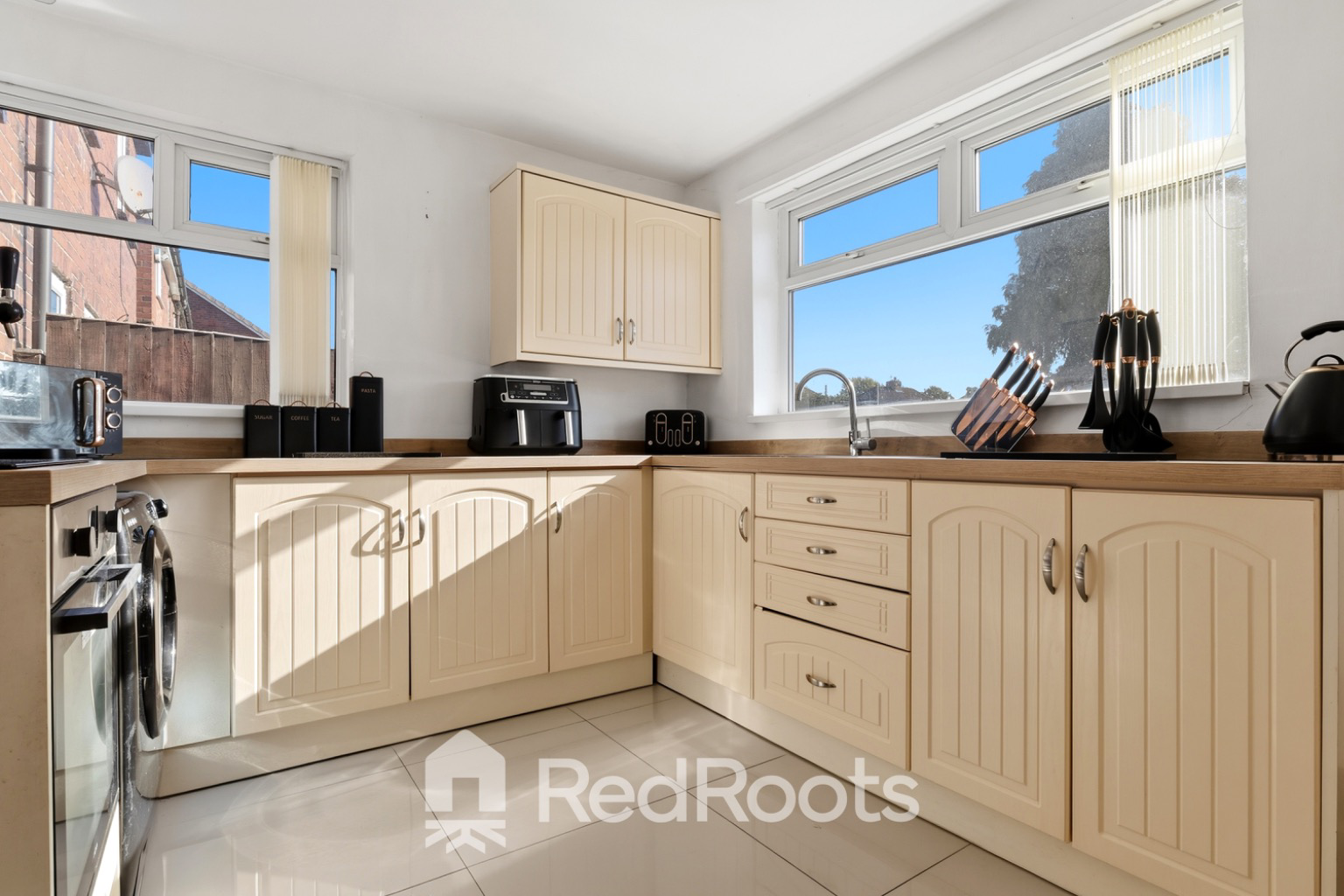 Crookesbroom Lane, Hatfield, Doncaster, DN7, photo 3
