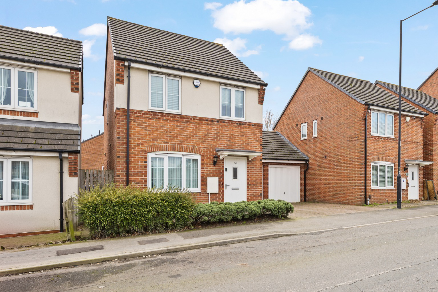 Carr House Road, Hyde Park, Doncaster, South Yorkshire, DN4 5ER