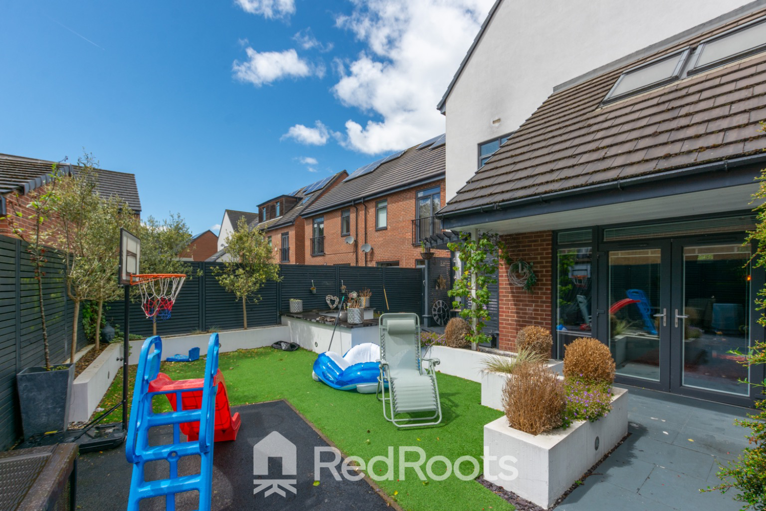 Fox Gardens, Bentley, Doncaster,  DN5, photo 27