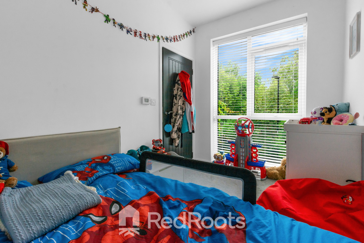 Fox Gardens, Bentley, Doncaster,  DN5, photo 22