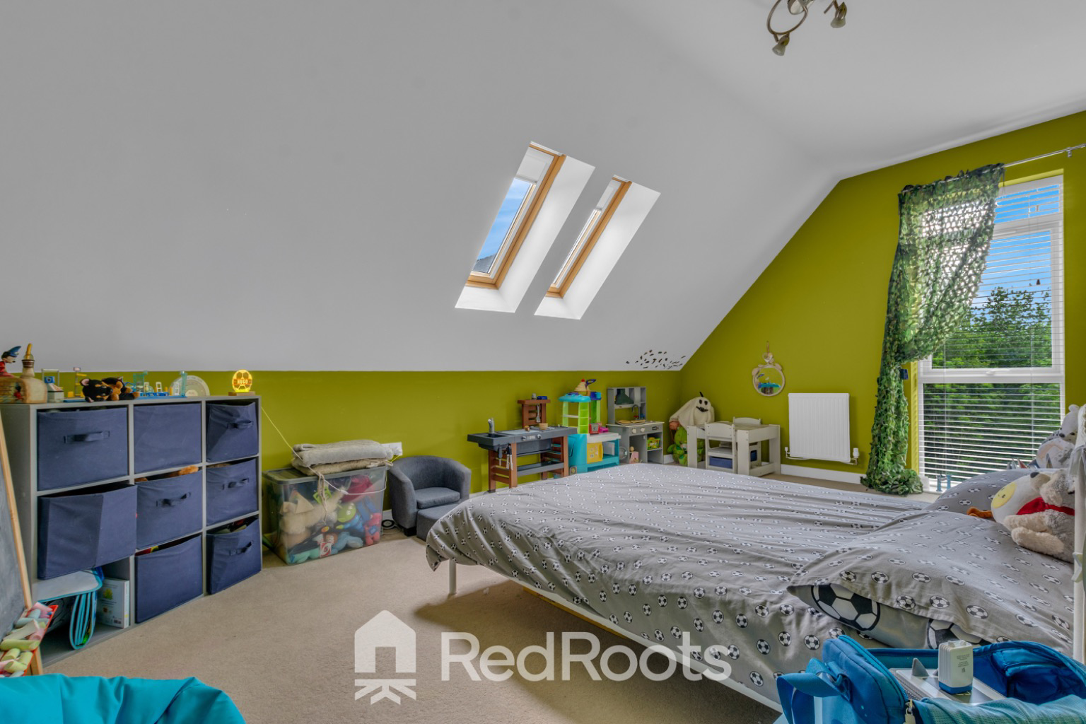 Fox Gardens, Bentley, Doncaster,  DN5, photo 17