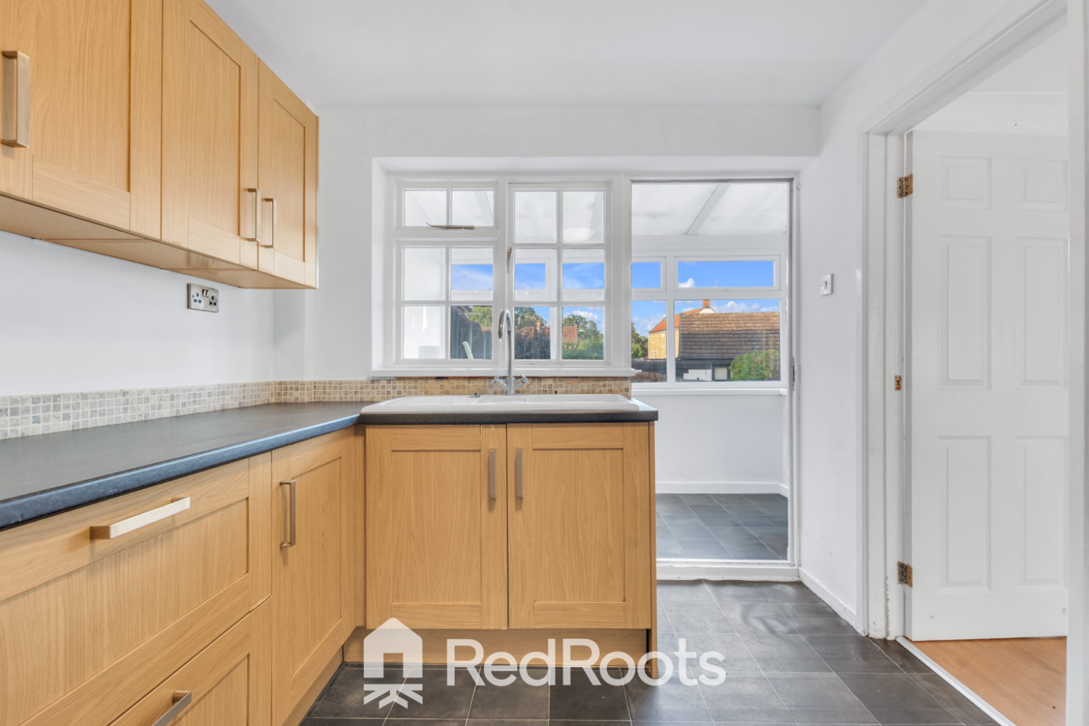 Eaton Square, Barnburgh, Doncaster, South Yorkshire, DN5, photo 4
