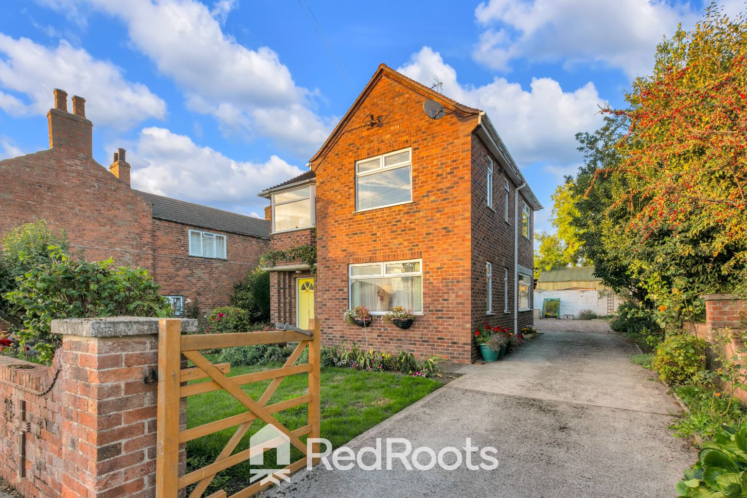 Low Burnham, Epworth, Doncaster, Lincolnshire, DN9 1DB, photo 27