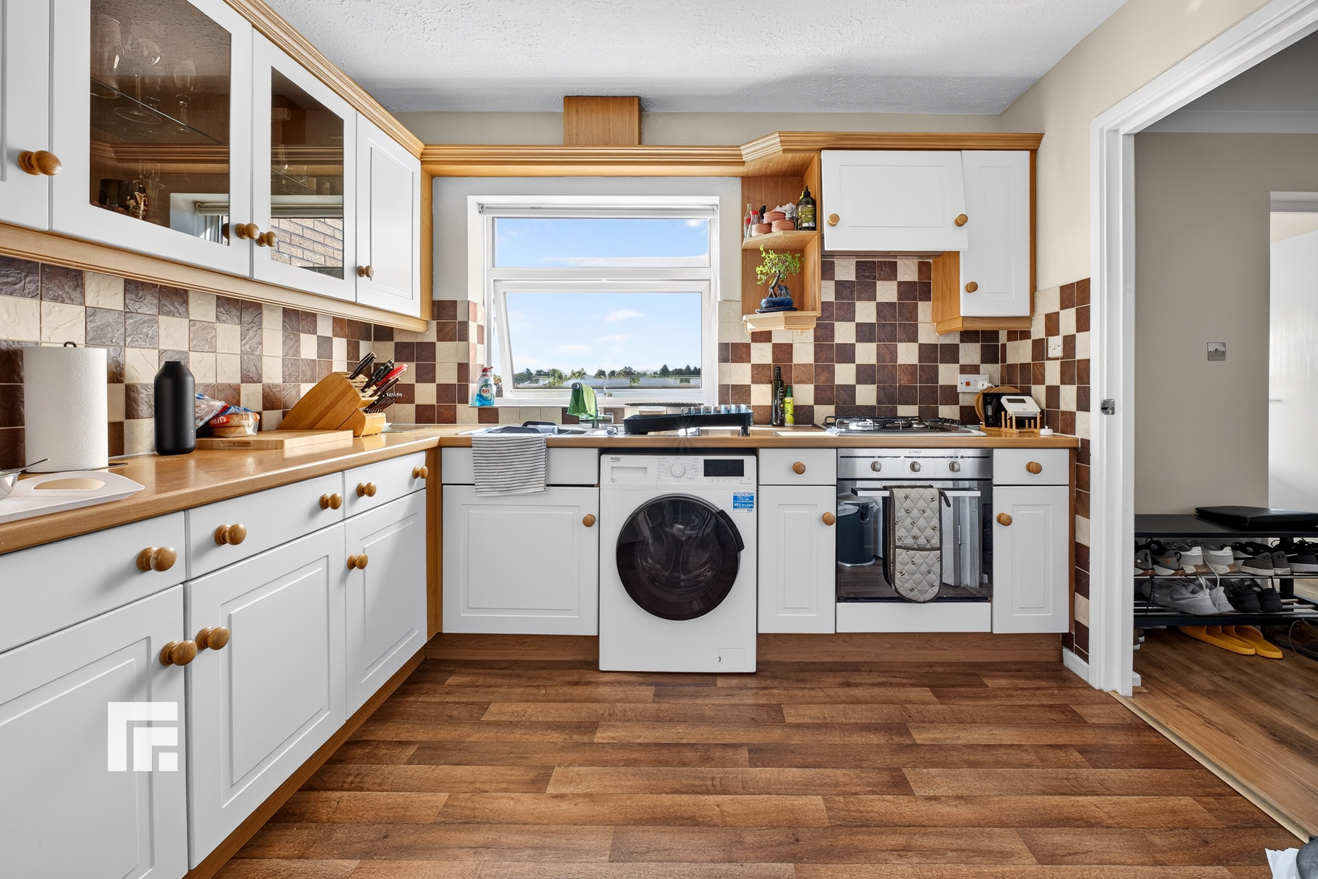 Marsham Court Drysgol Road Radyr Cardiff CF15 8DH, photo 7
