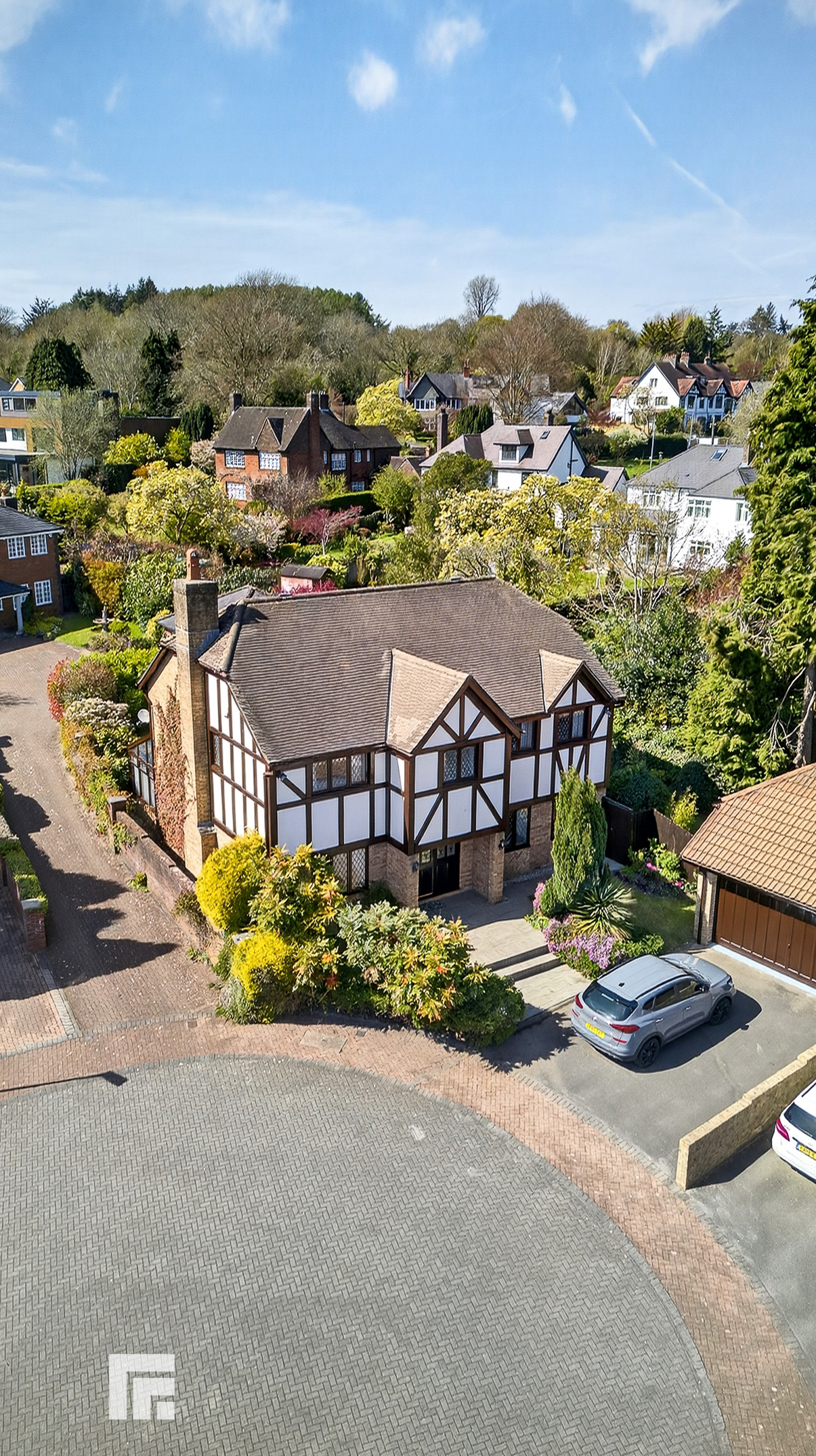 Plymouth Drive, Radyr, CF15