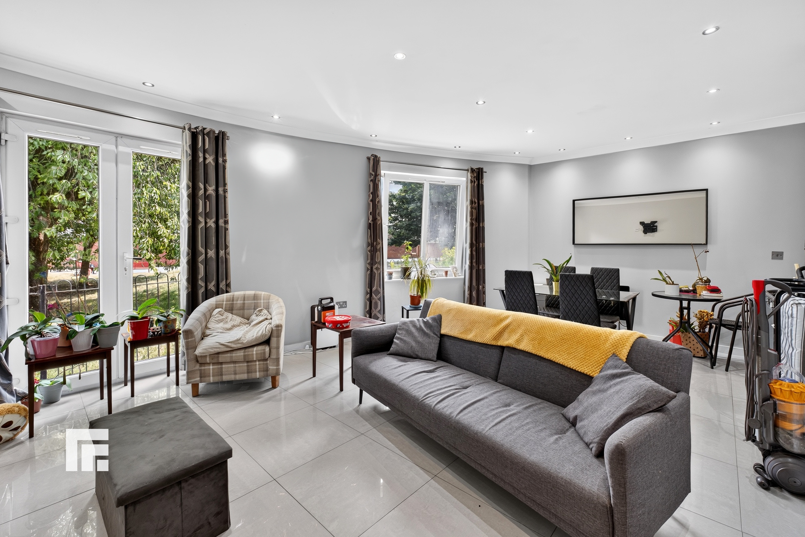 Viceroy Mansions, Carlotta Way, Cardiff