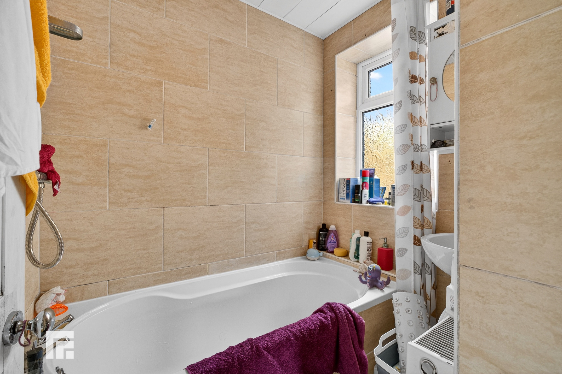 Pardoe Crescent, Barry, CF62, photo 9