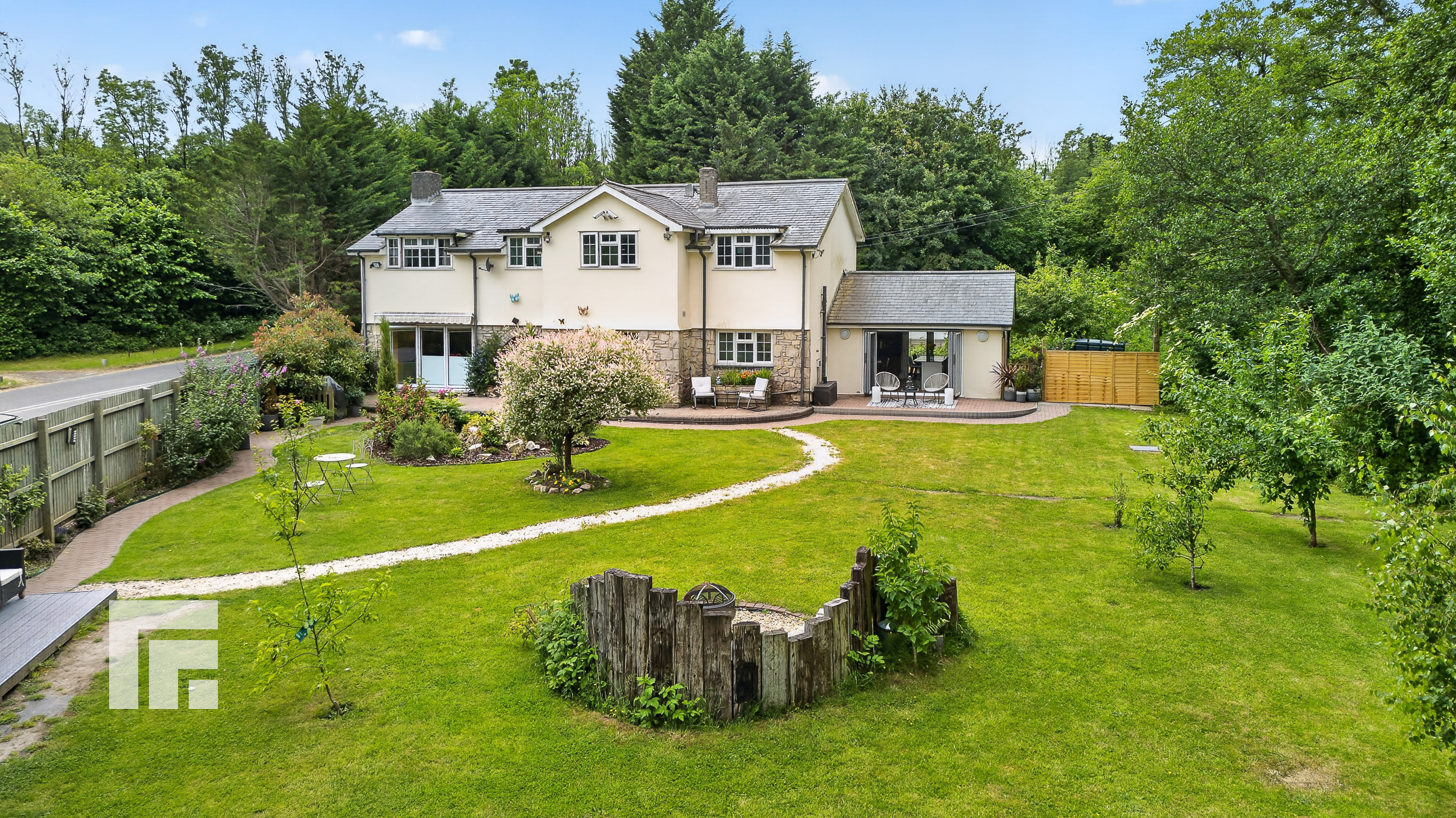 St Brides Road, St. Fagans, Cardiff, CF5 6EY