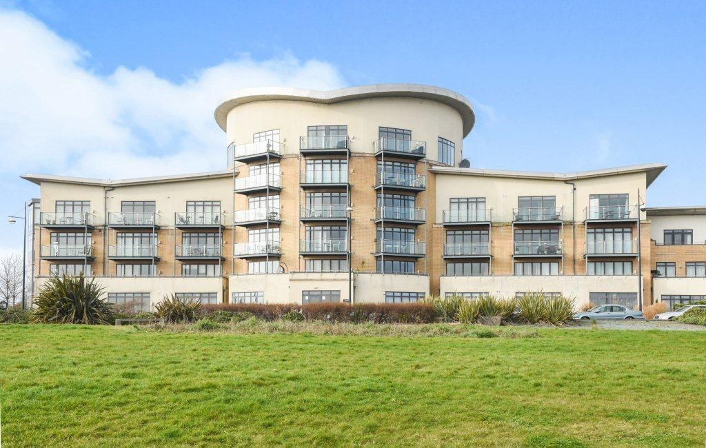 Lacuna, Windsor Esplanade, Cardiff