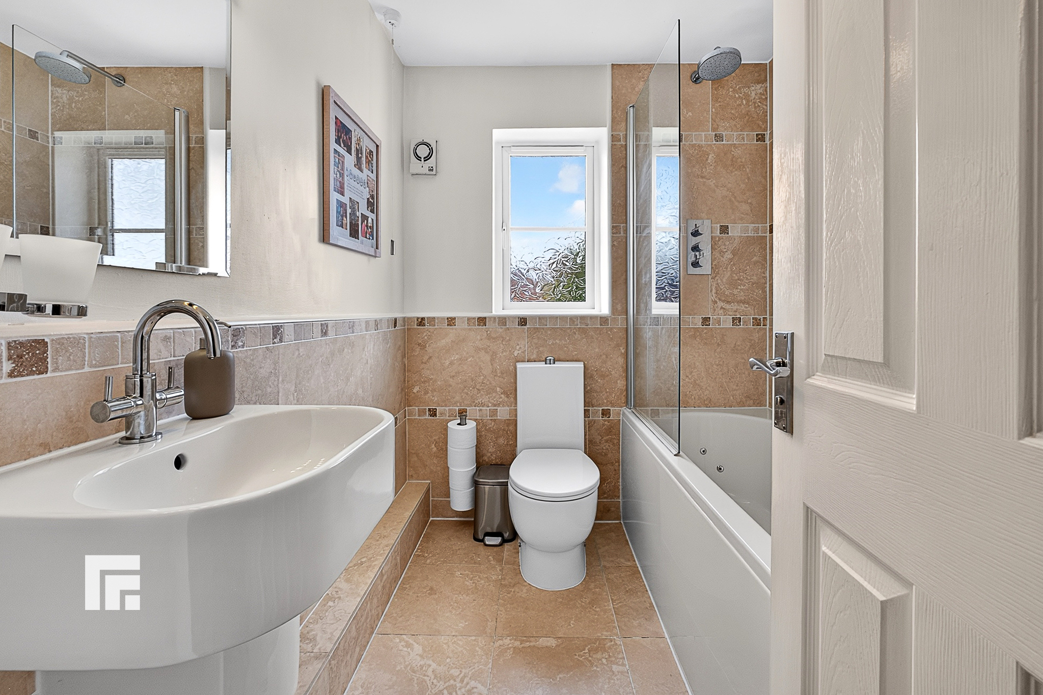 Gilbert Lane, Barry, CF63, photo 17