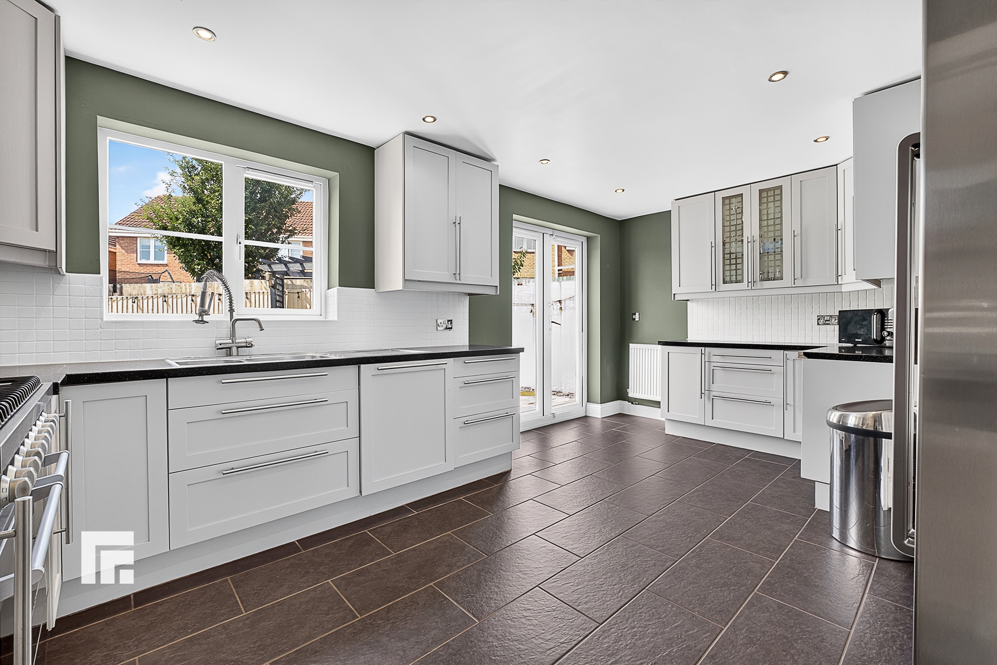 Gilbert Lane, Barry, CF63, photo 6