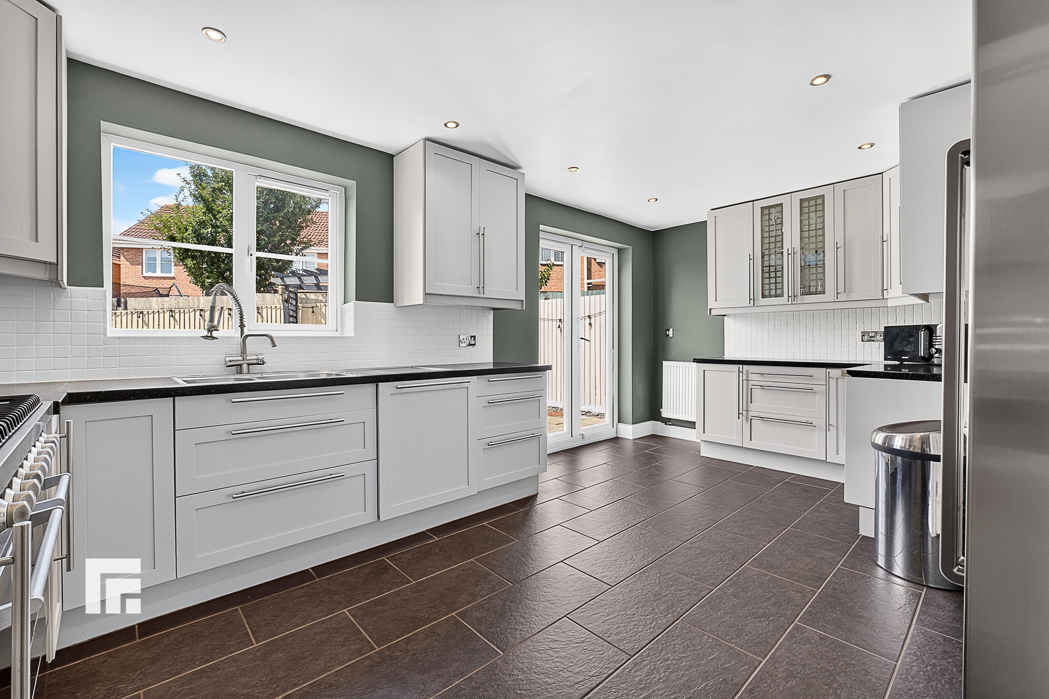 Gilbert Lane, Barry, CF63, photo 2