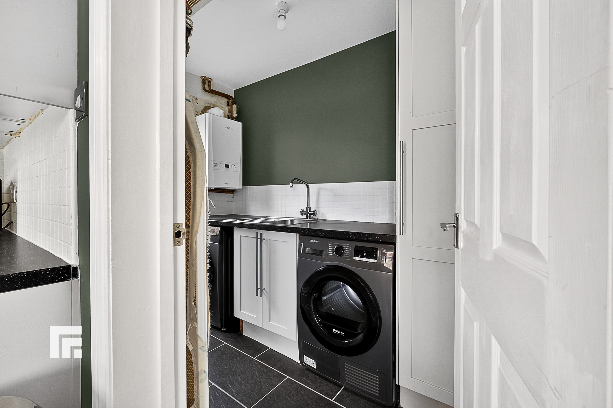 Gilbert Lane, Barry, CF63, photo 7
