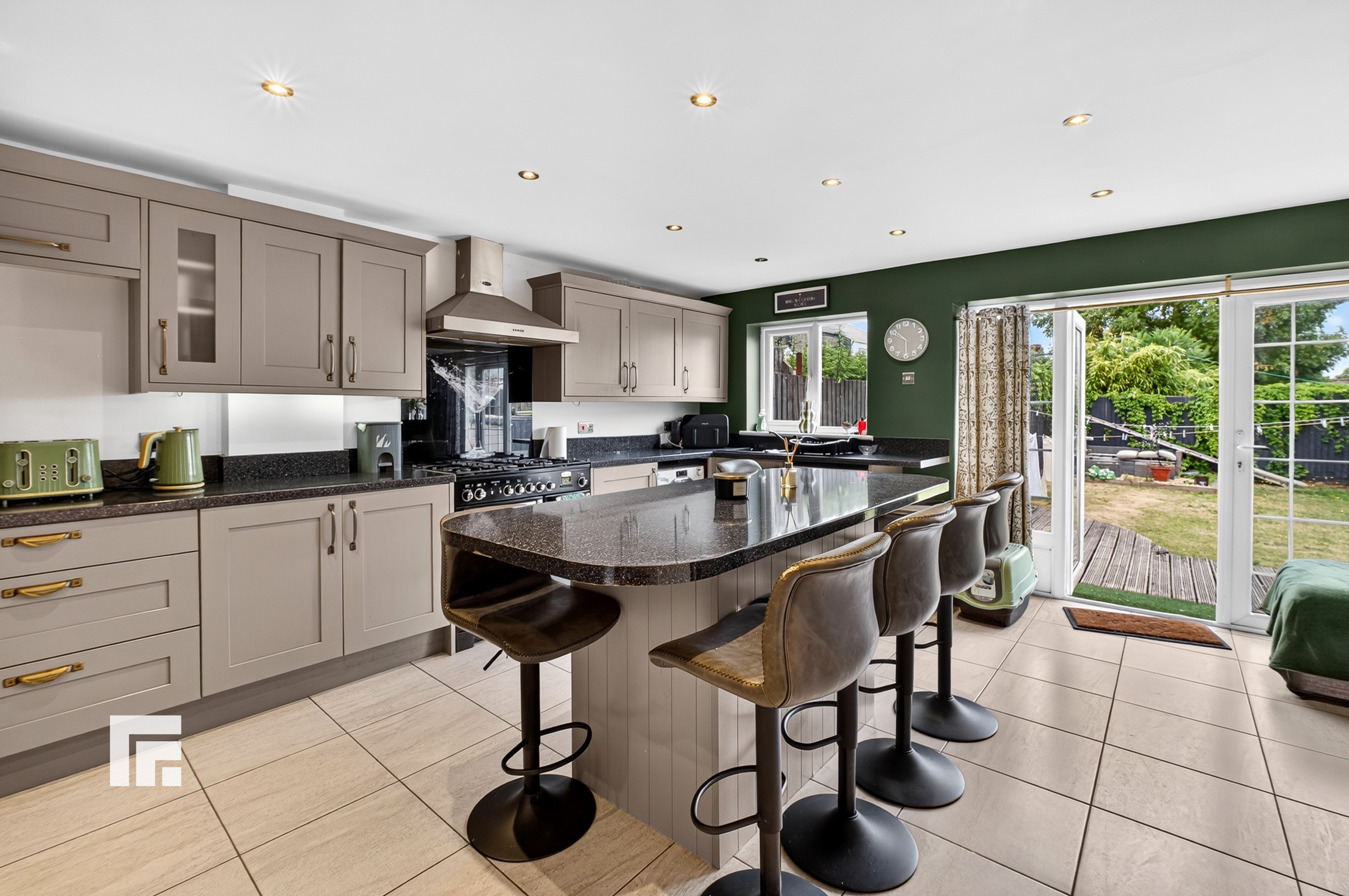St. Agnes Road, Cardiff, CF14, photo 2