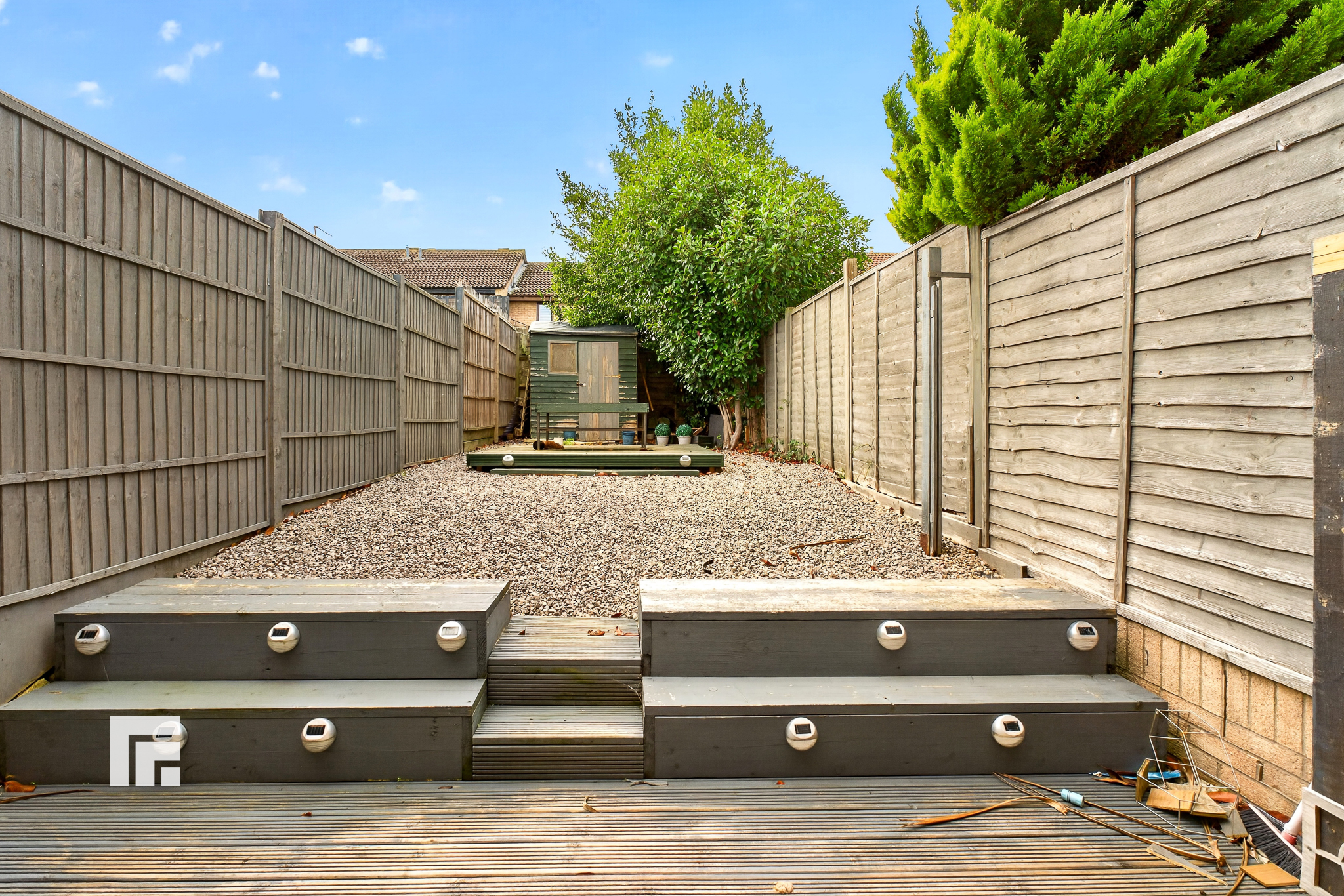 Photo 11