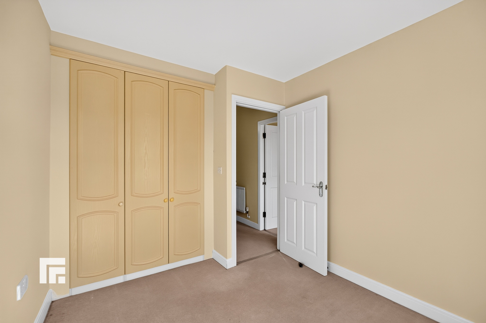 Cambrian Crescent, Marshfield, CF3, photo 24