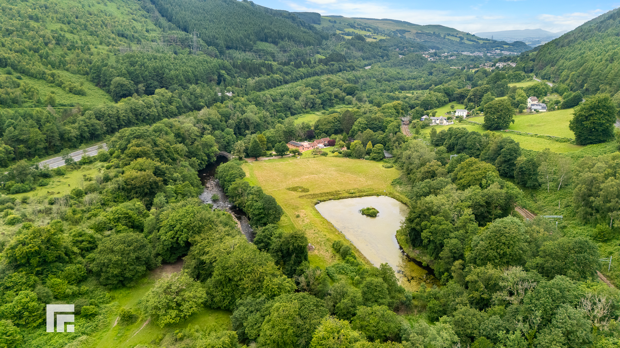 Pontygwaith Treharris CF46 5PD, photo 25