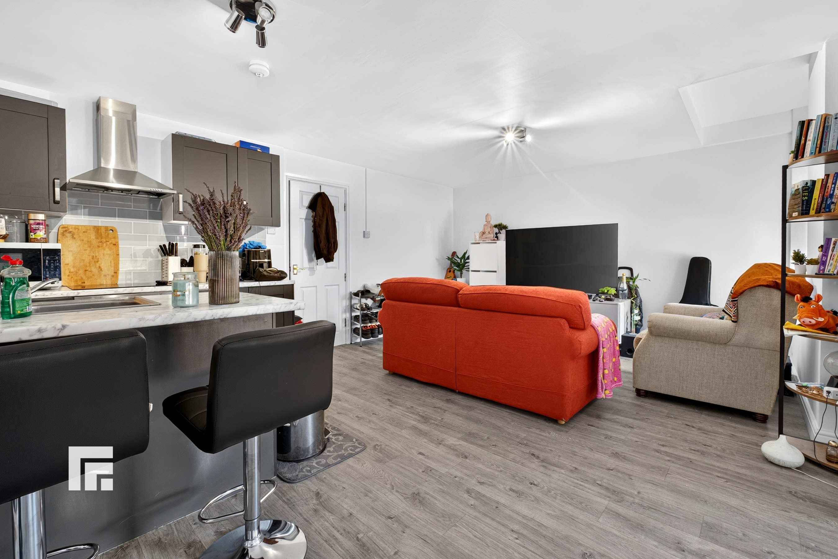 Cowbridge Road East, Cardiff, CF11, photo 11