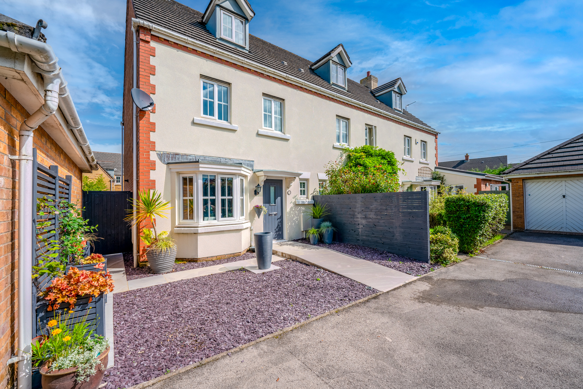 Fisher Hill Way Radyr Cardiff CF15 8DR