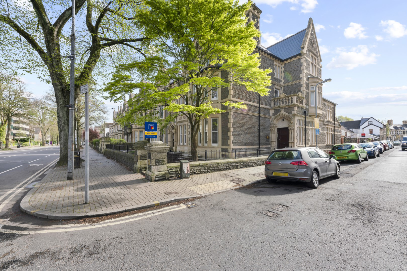 The Hamiltons, Cathedral Road, Pontcanna