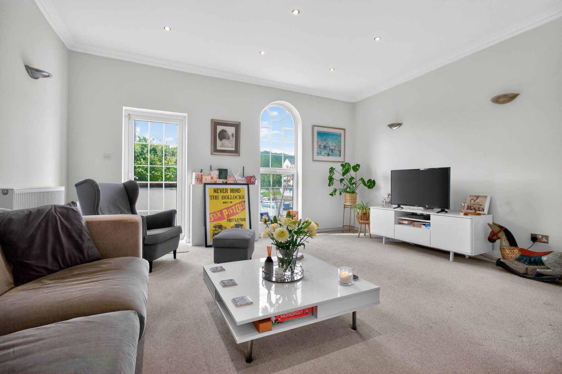 Llwyn Passat, Penarth, CF64, photo 2