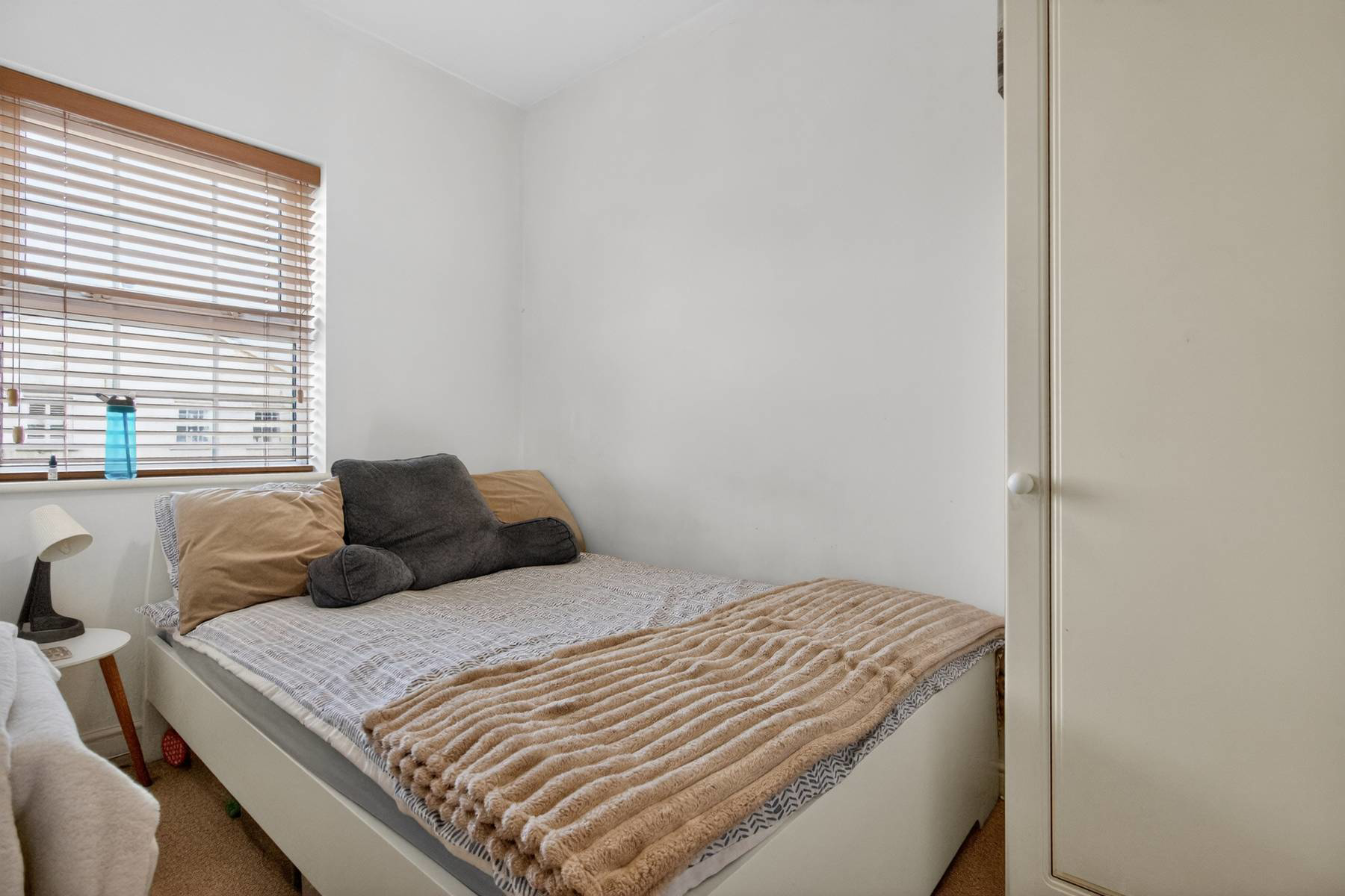 Llwyn Passat, Penarth, CF64, photo 13