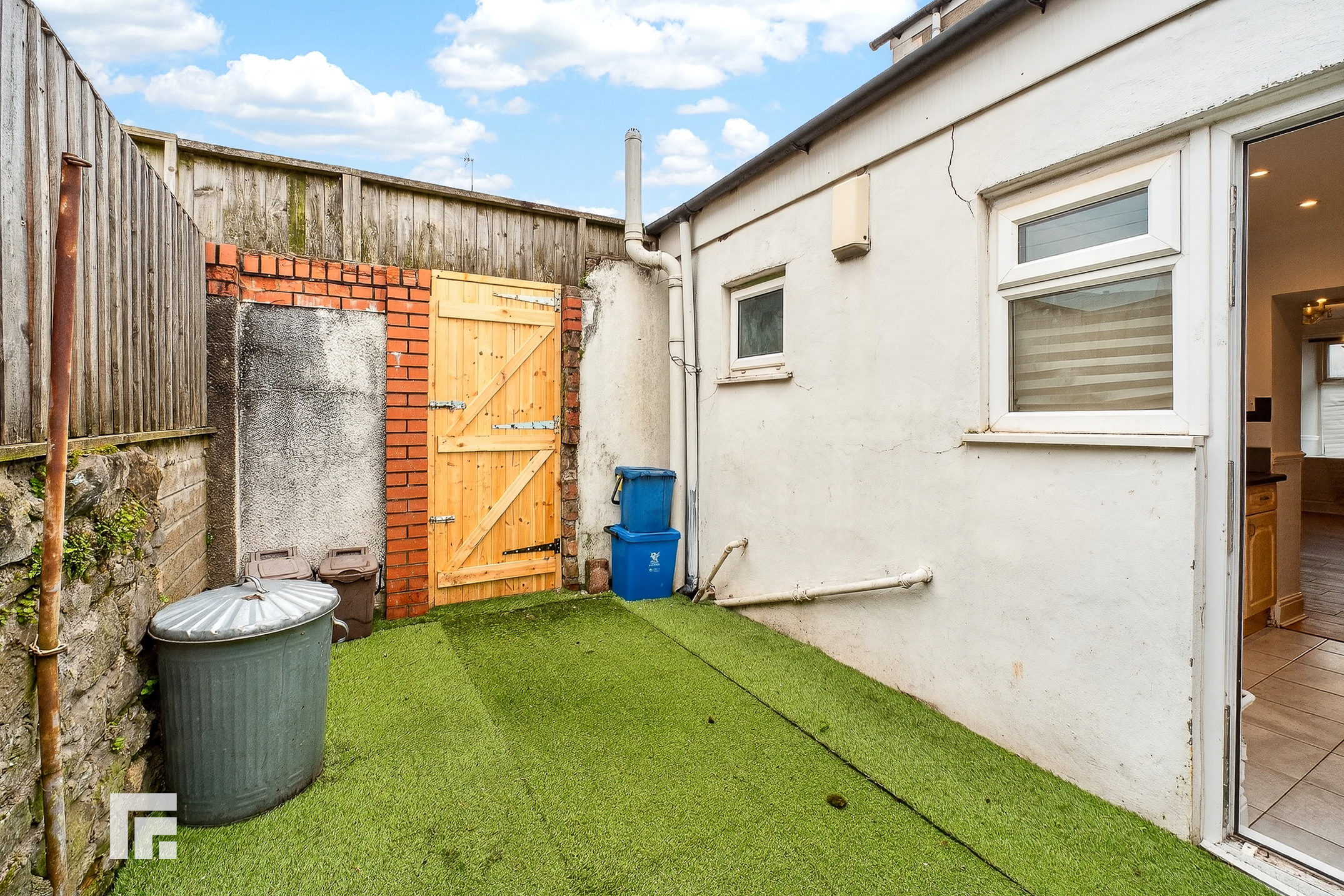 Gwendoline Street, Splott, Cardiff, photo 4