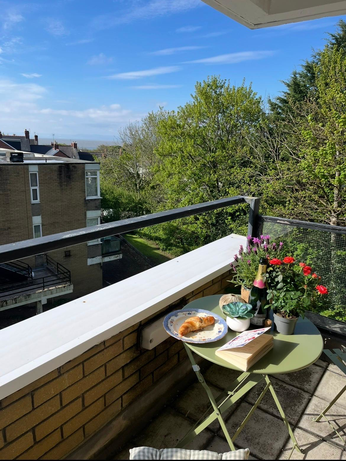 Yew Tree Court, St. Nicholas Close, Barry, photo 15