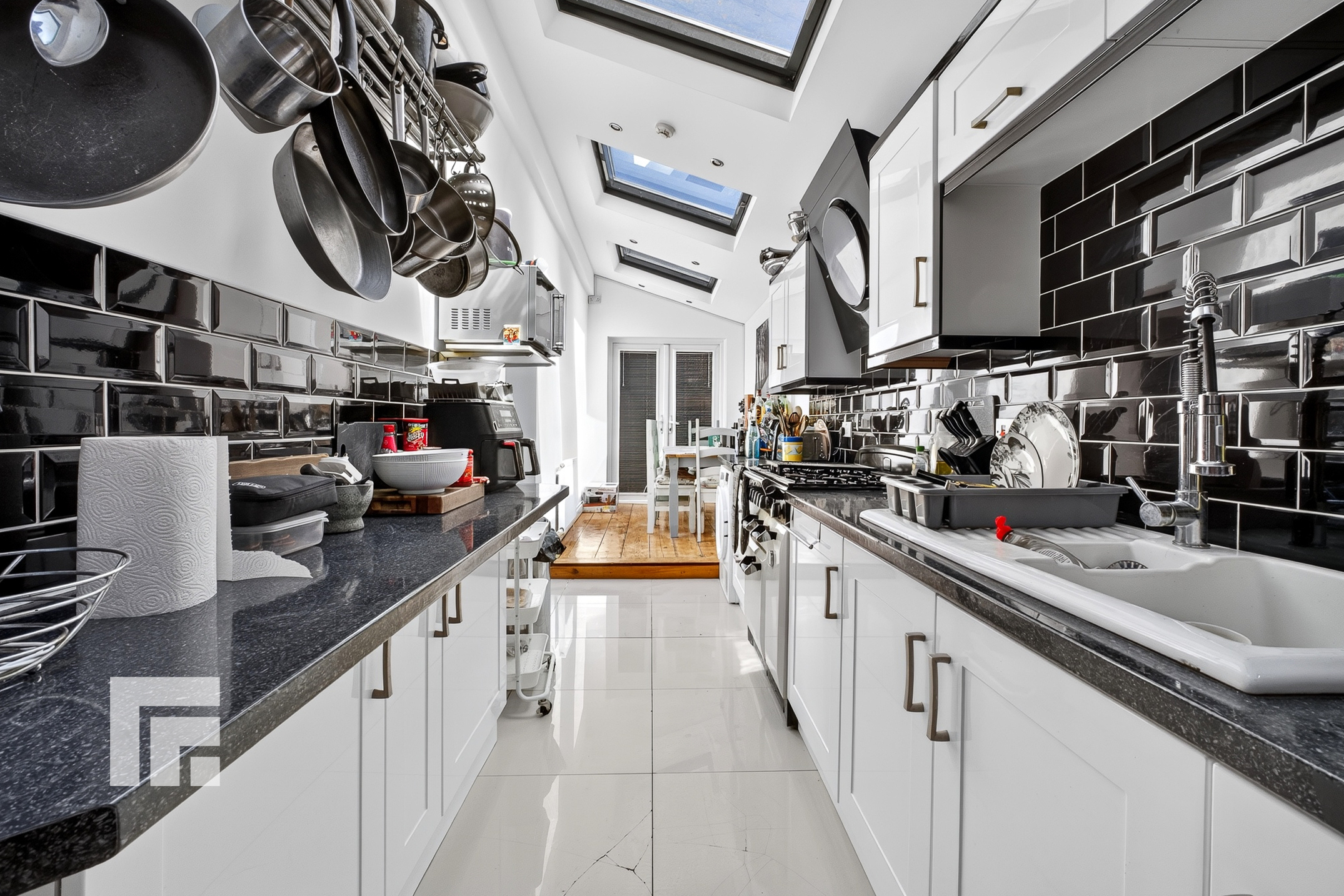 Oakfield Street, Roath, CF24, photo 2