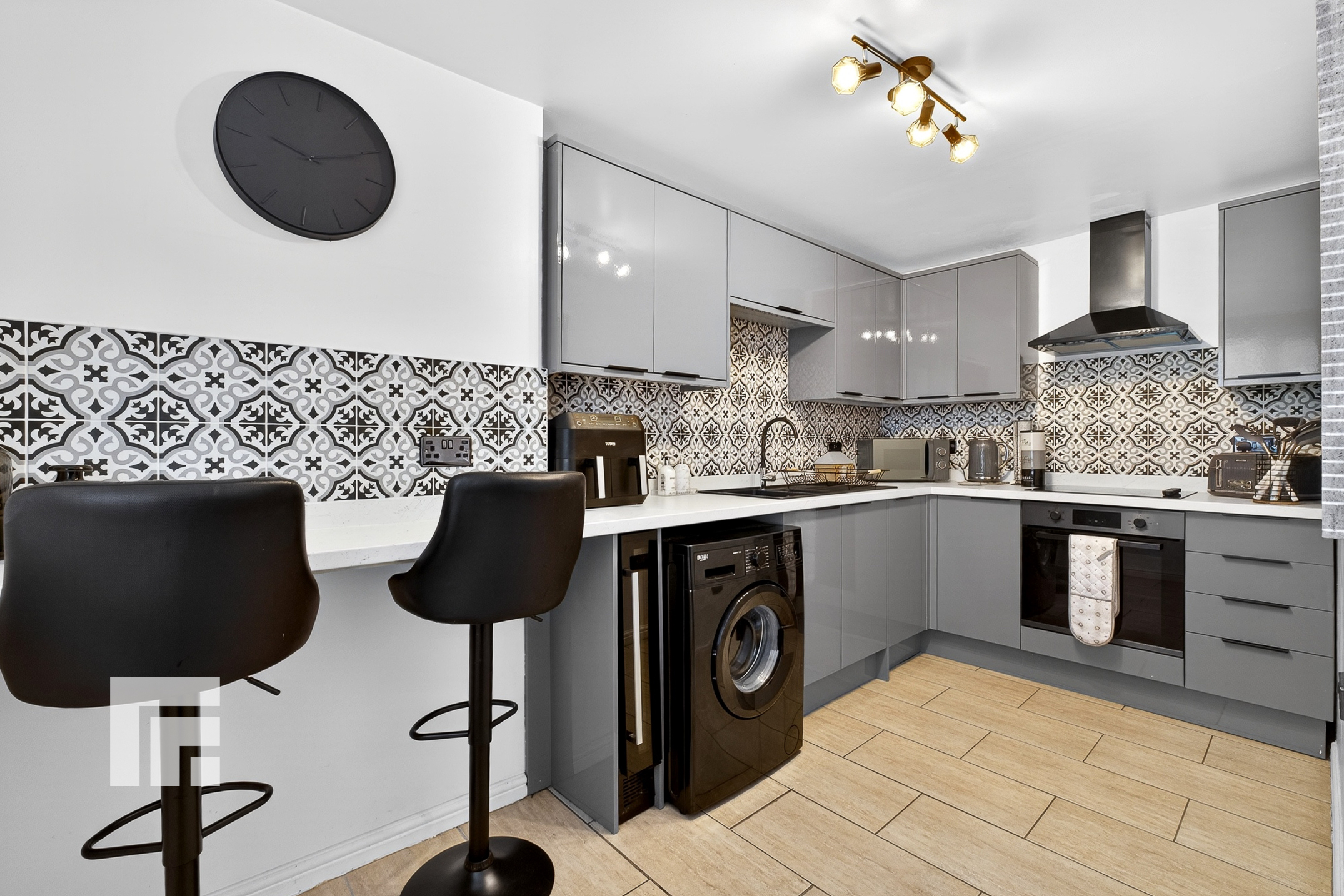 Sorrento House, Vellacott Close, Cardiff, photo 2