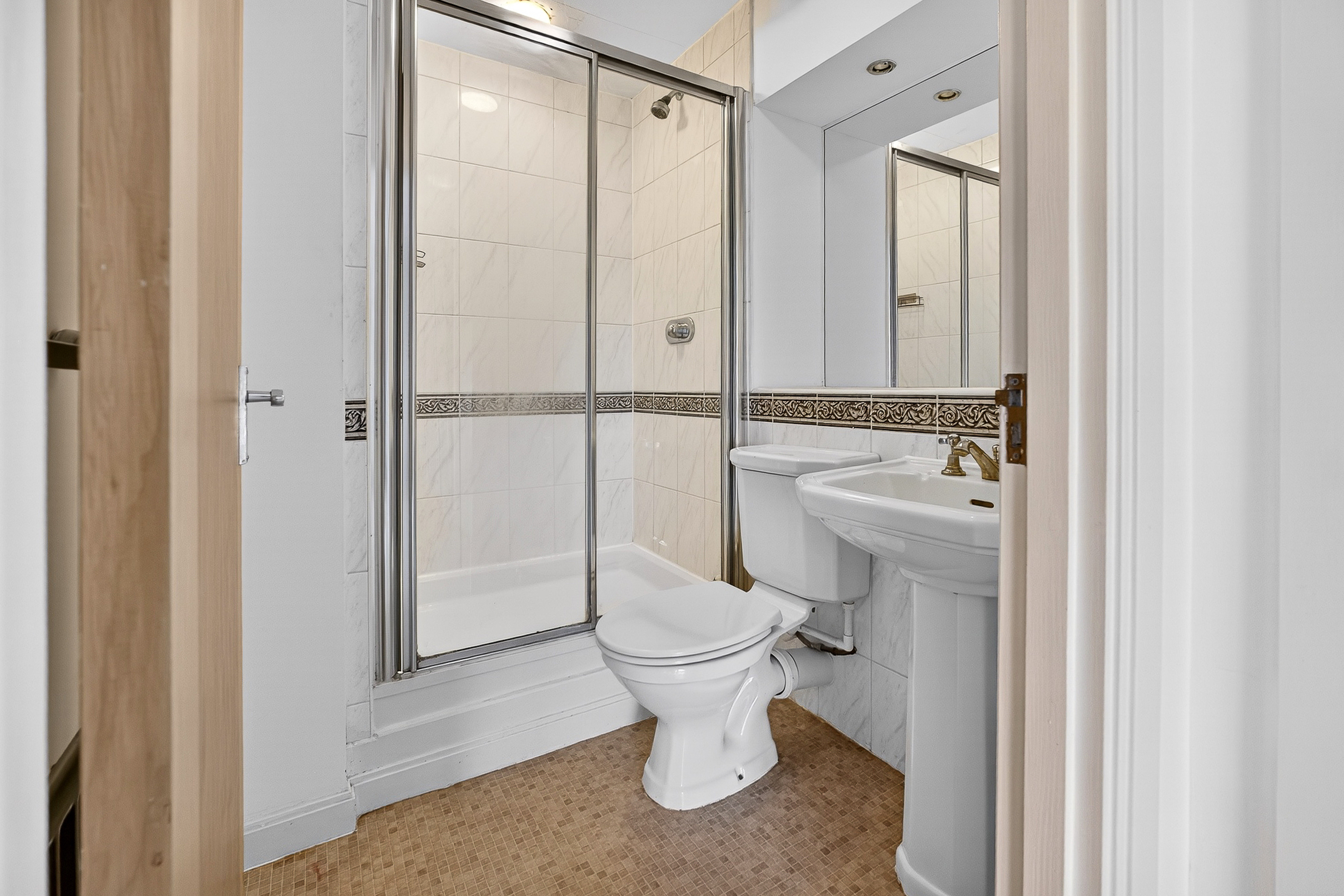 Adventurers Quay, Cardiff, CF10, photo 19