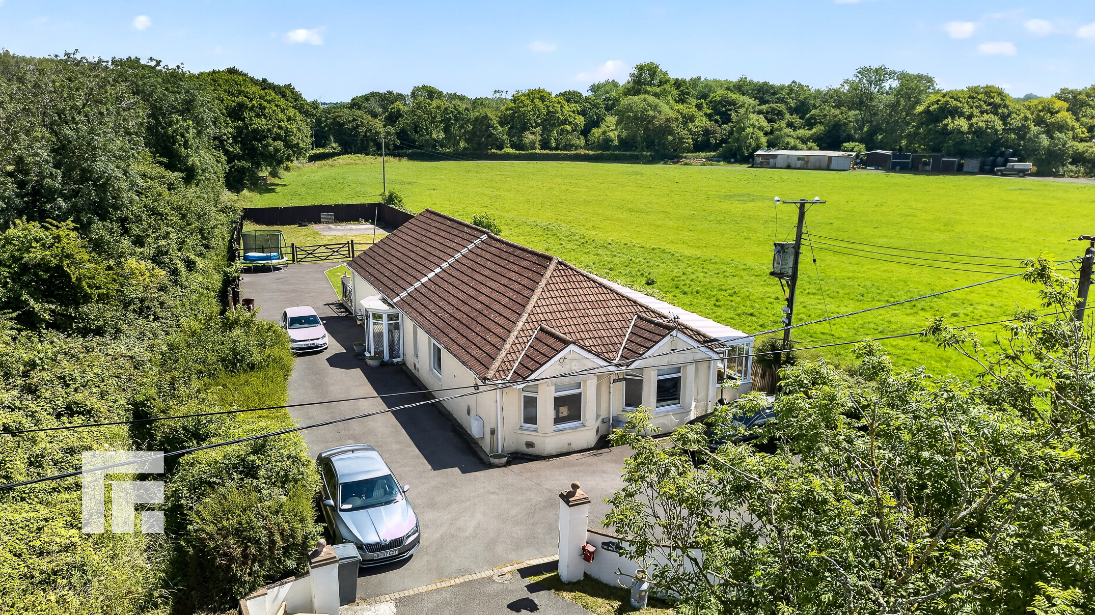 The Breeches, Cross Common Road, Dinas Powys