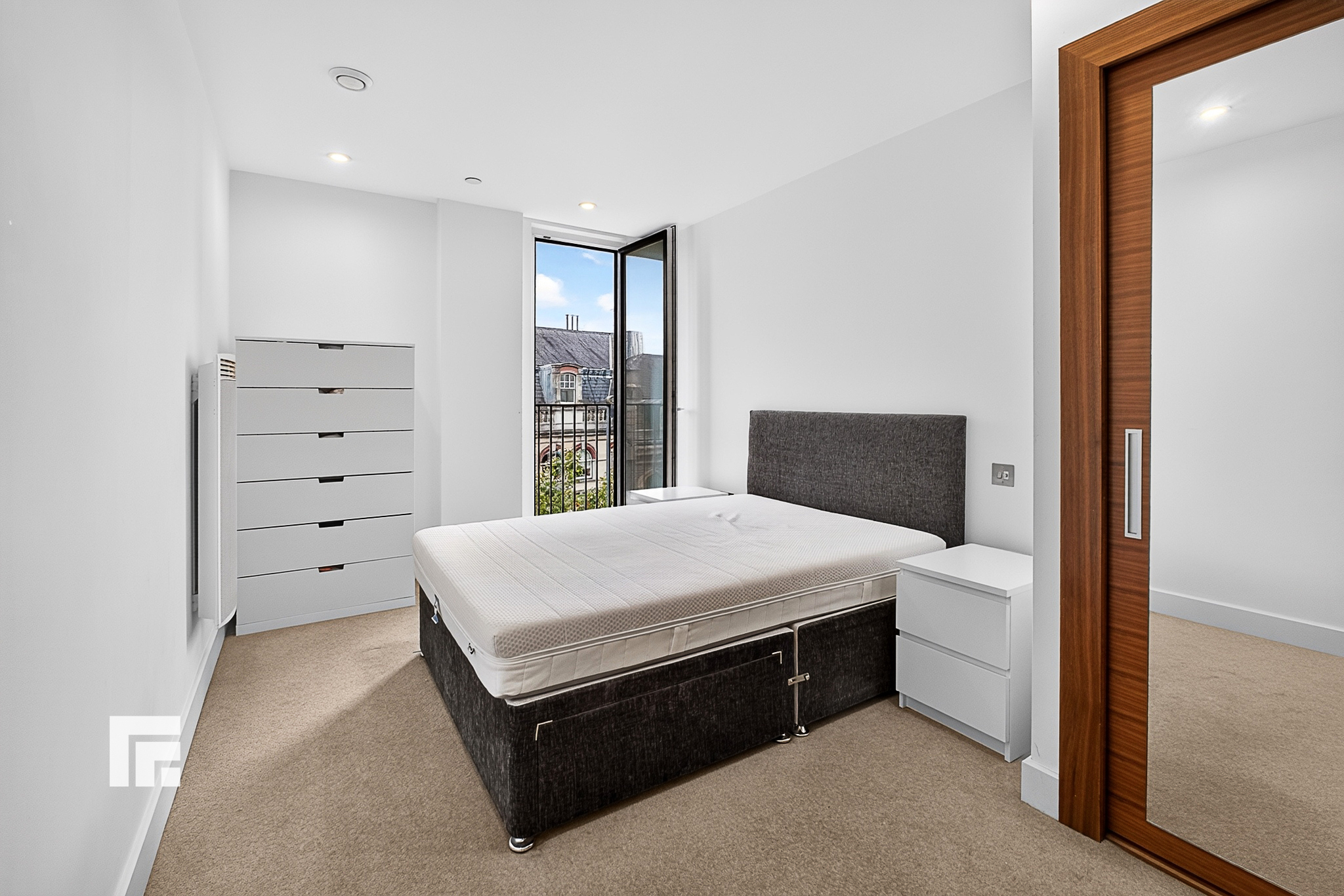 Hayes Apartments, The Hayes, Cardiff, photo 10