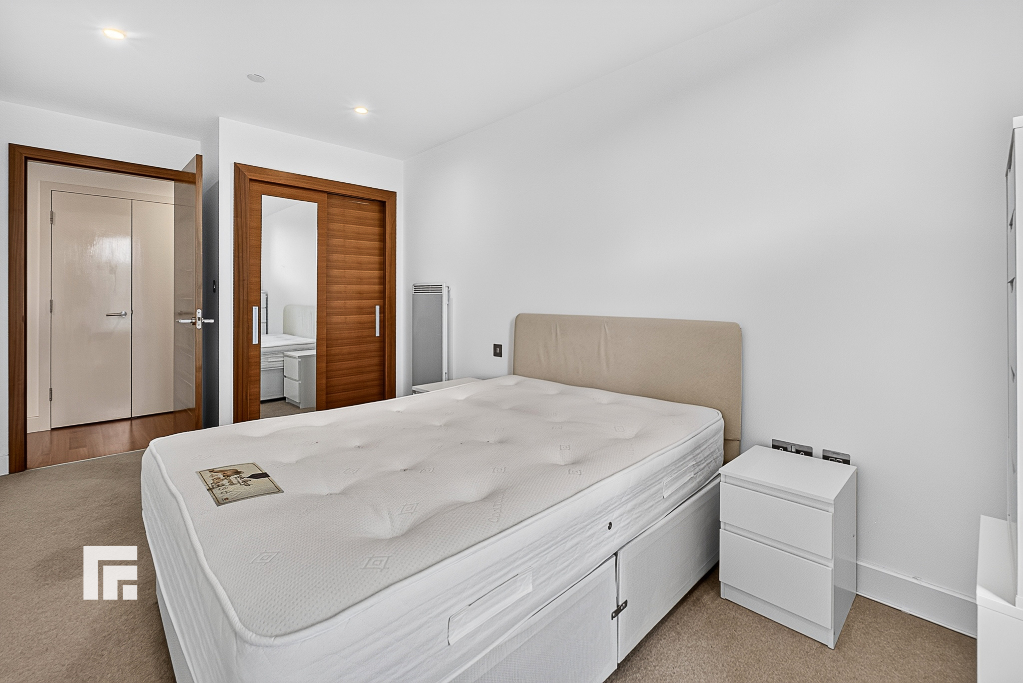 Hayes Apartments, The Hayes, Cardiff, photo 14