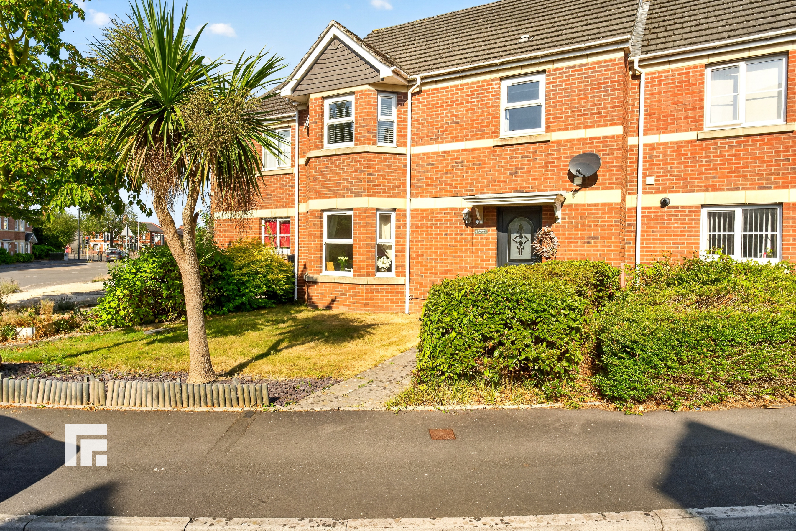 Watkins Square, Llanishen, CF14