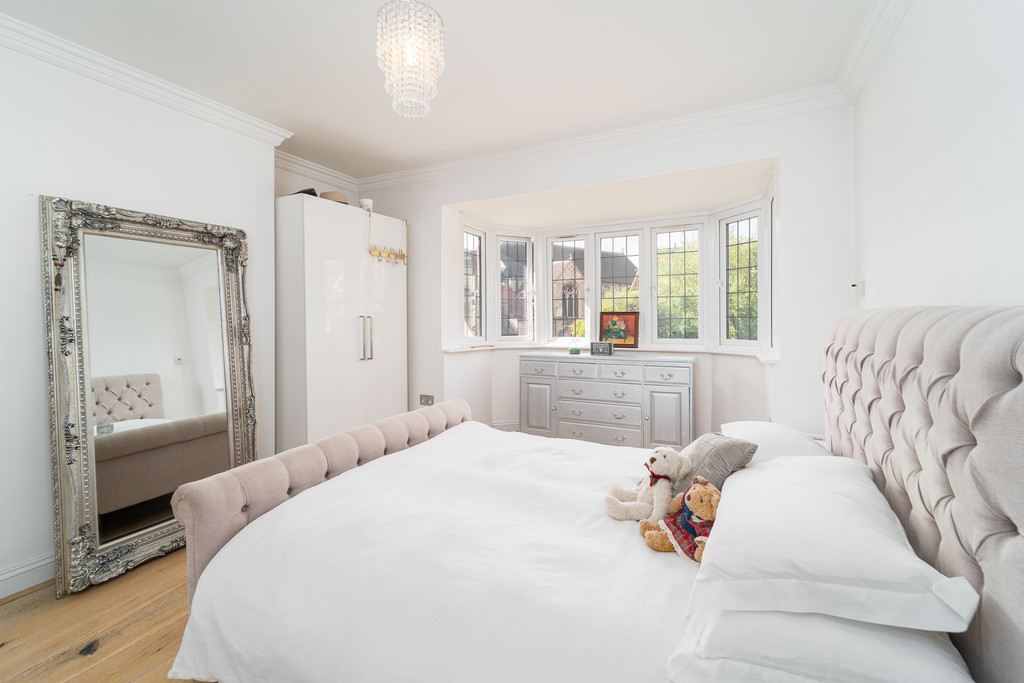 Long Lane, Finchley N3, photo 9
